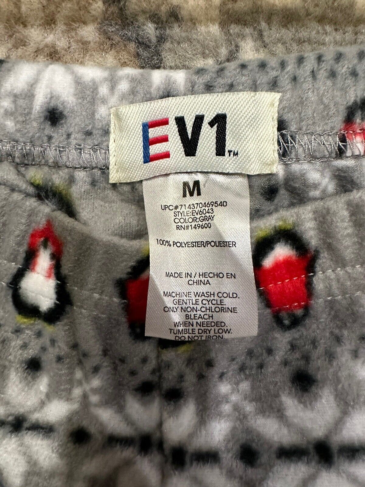 NWT EV1 from Ellen DeGeneres Women's Penguin Family Pajamas Size M  NWT